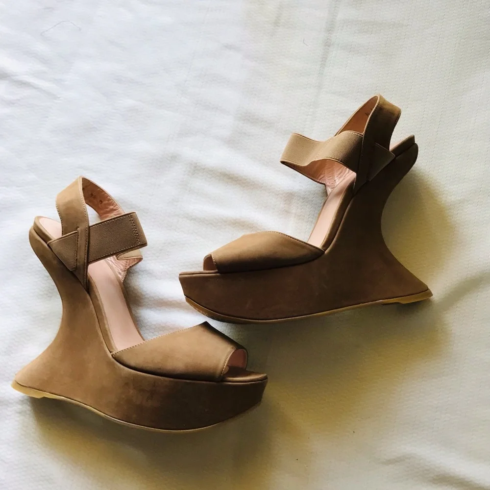 Stuart weitzman suede Tan‎ Wedge Heels